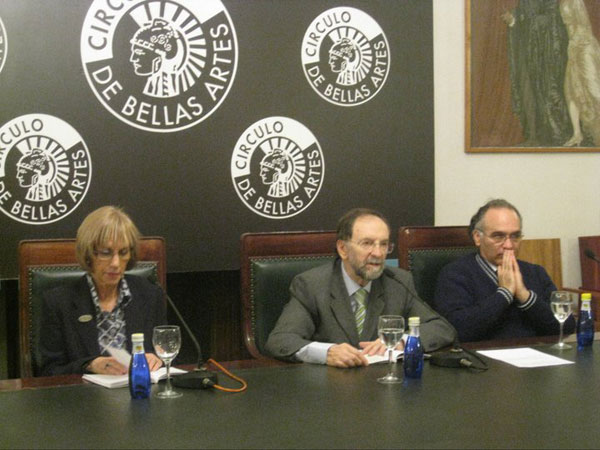 Pepe-Aurora-GMosteo-present.jpg