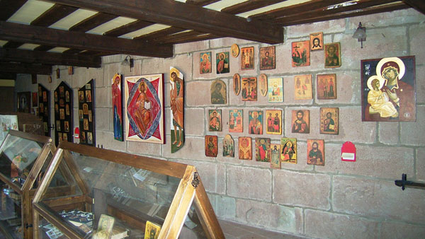 Museo-de-iconos-Virgen-de-L.jpg