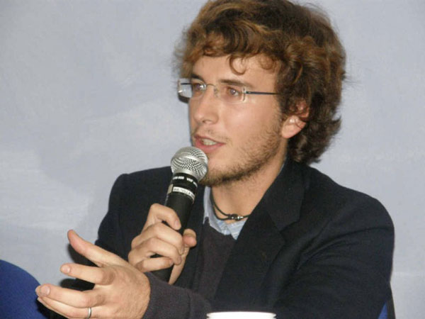 diego-fusaro-casapound-770x577.jpg