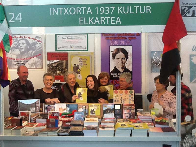Stand-Intxorta.jpg