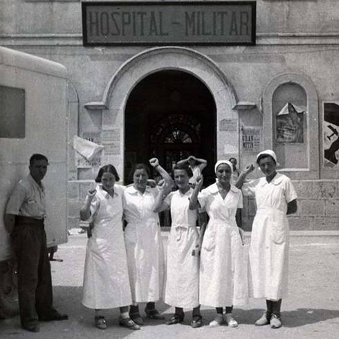 mamas-belgues-sven-tuytens-delante-hospital_1_630x630.jpg