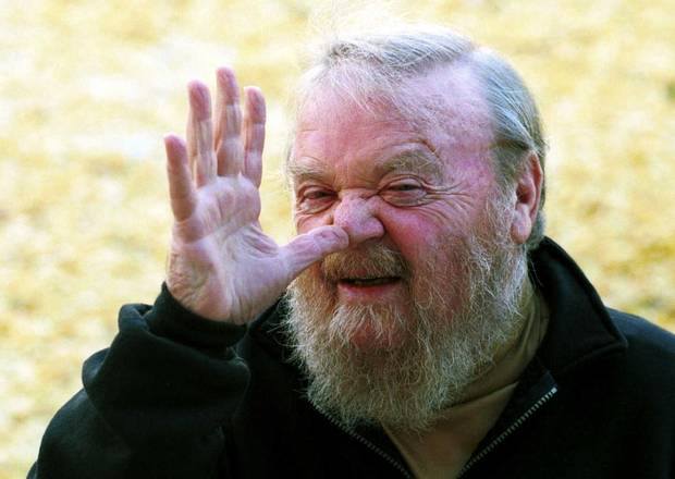 farley-mowat.jpg