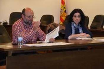 Charla coloquio Omezyma 1.JPG