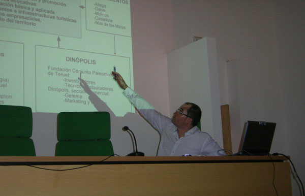 ngel-Hernandez.jpg