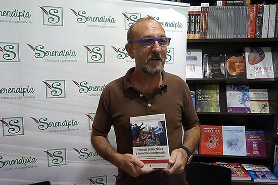 Cazarabet conversa con... Pedro Oliver Olmo, coautor de "Protesta democrática y democracia antiprotesta. Los movimientos sociales ante la represión policial y las leyes mordaza" (Pamiela).