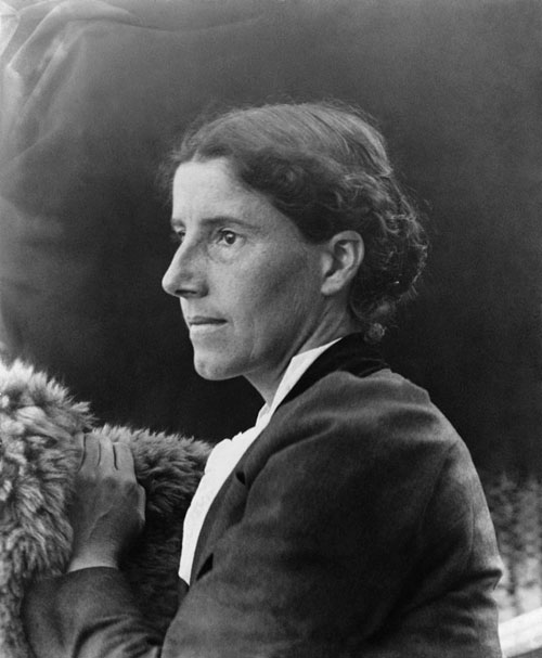 EG_300_Charlotte_Perkins_Gi.jpg