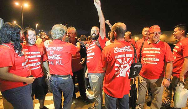 20151223_cocacola_en_lucha.jpg