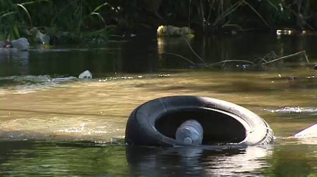 rios-espanoles-convertidos-autenticos-vertederos-1_g.jpg